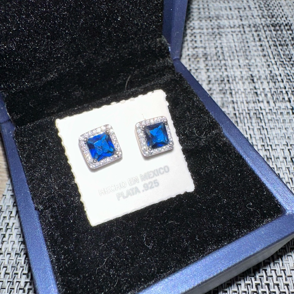 Sapphire Blue Silver Earrings 9.25